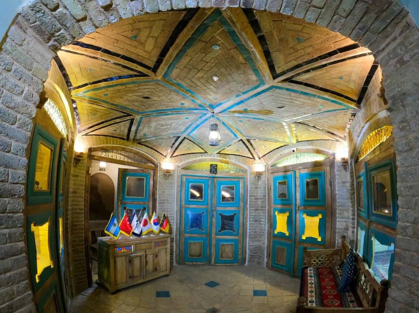 اقامتگاه شرفخانی همدان ( واحد ۹ )