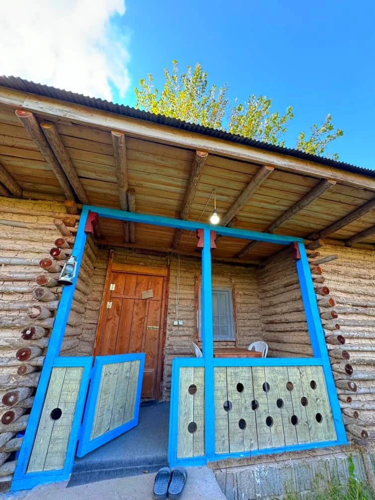 کلبه لوتکا رشت