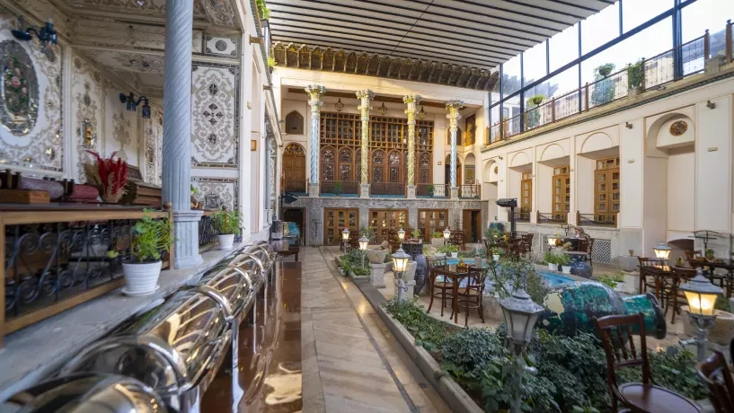 اقامتگاه عمارت شهسواران اصفهان (سه تخته خزانه داران)