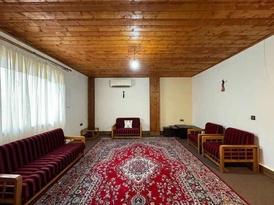 کلبه دو طبقه عیسی خان پایین لوتکا رشت