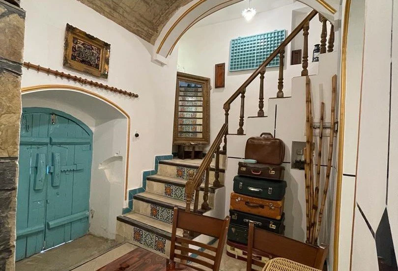 اقامتگاه حاج اسماعیل همدان ( واحد 9 )