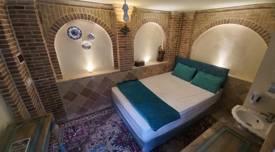 اقامتگاه شرفخانی همدان ( واحد ۹ )